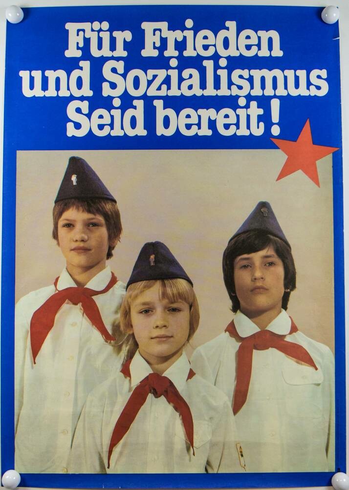 9065.pressedownload.jpg